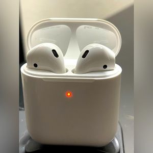 Apple AirPods (2nd generation)